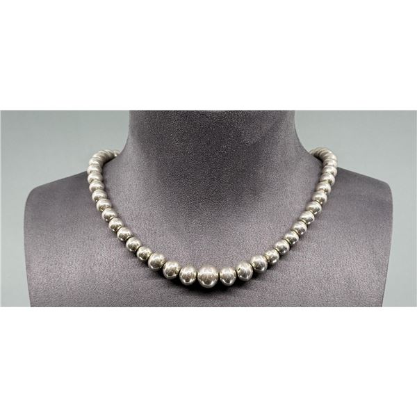 Navajo Sterling Silver Graduated Pearls Necklace