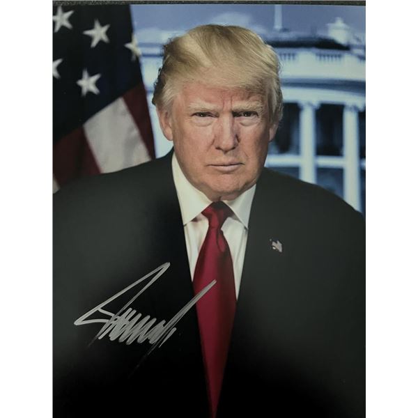 US President Donald Trump signed photo