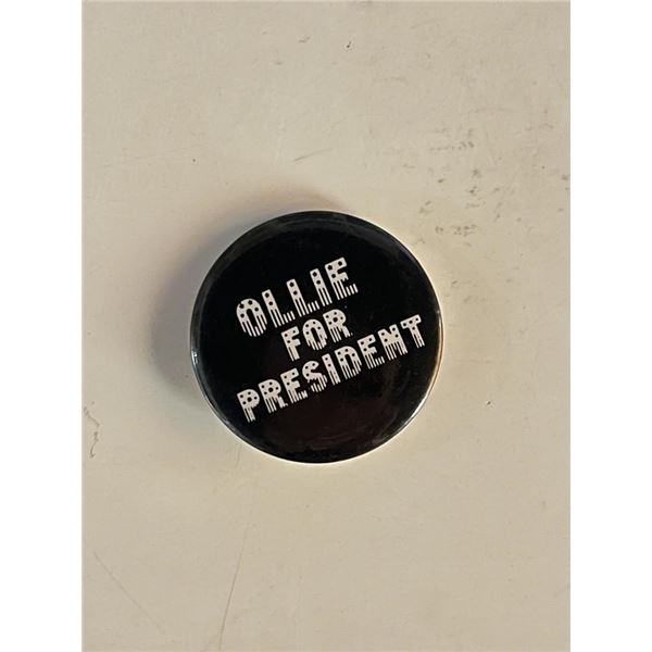 Vintage Ollie for President Pin