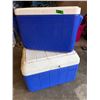 Image 1 : 2 Camping coolers