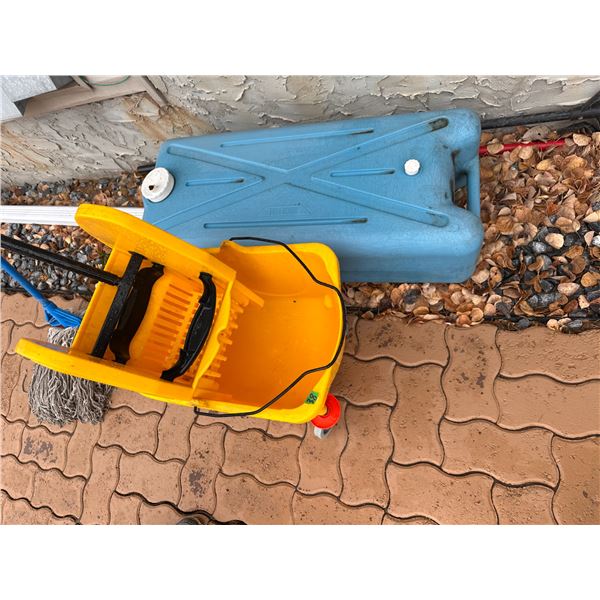 Mop bucket and water storage container