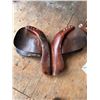 Image 1 : English riding saddle
