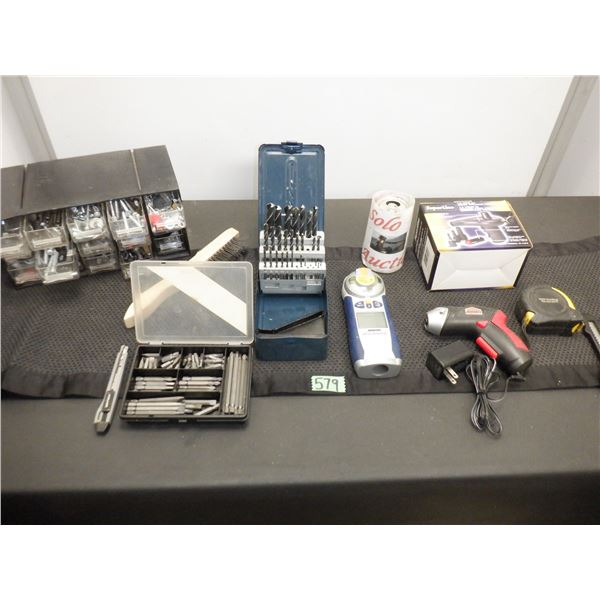 Lot of drill bits, driver bits and assorted hand tool items