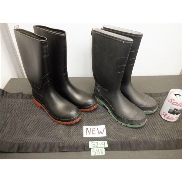 2 Pairs of men's rubber boots size 9
