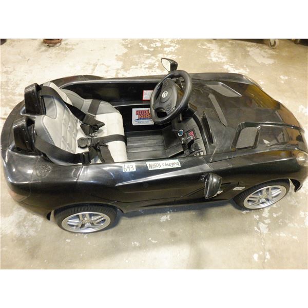 Toddler Mercedes car runs on batteries by Kool Karz