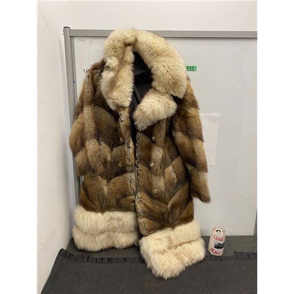 Women's fur jack size small/Med