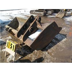40" sand bucket