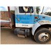 Image 27 : 1998 IH 20-Ft. Flatbed Truck (Starts & Runs, Needs Repair)