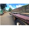 Image 33 : 1998 IH 20-Ft. Flatbed Truck (Starts & Runs, Needs Repair)