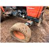 Image 12 : Kubota M4030SU Utility Special Tractor 5688 Hours (has steering issue)