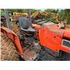 Image 14 : Kubota M4030SU Utility Special Tractor 5688 Hours (has steering issue)