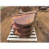 Image 3 : Qty 2 Machine Bucket Attachments w/ Teeth  28"W & 16"W