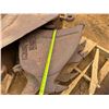 Image 8 : Qty 2 Wain-Ray Case Quick Connect  Bucket Attachments w/ Coupler 16"W