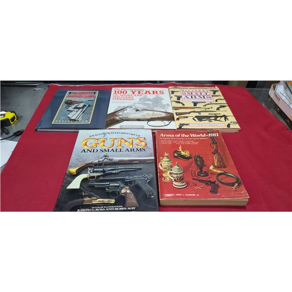 MODERN HANGUNS, MILITARY SMALL ARMS FN BROWNING  SPORT AND MILITARY ARMS OF THE WORLD