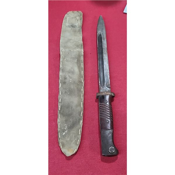 WW2 K98 BAYONET, MARKED 44ASW COMES WITH LEATHER SHEATH