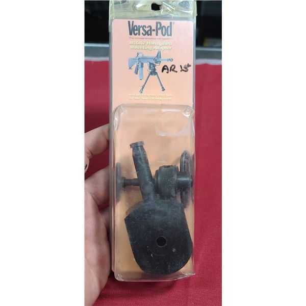 VERSA-POD AR/M16A HANDGAURD MOUNTING ADAPTER