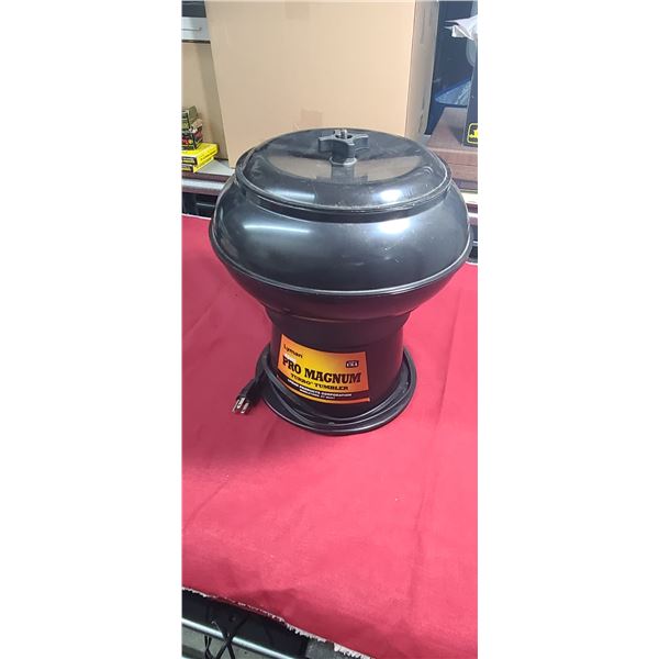 LYMAN 2500 PRO MAGNUM TURBO TUMBLE