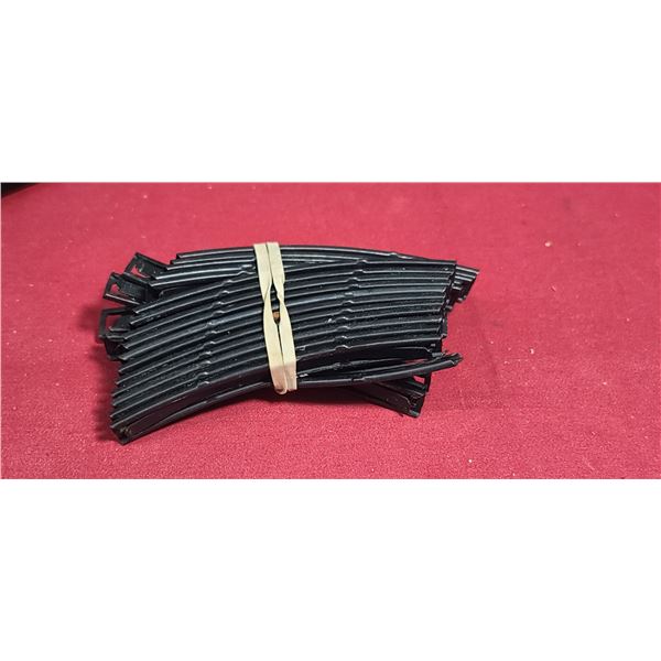 25 SKS STRIPPER CLIPS