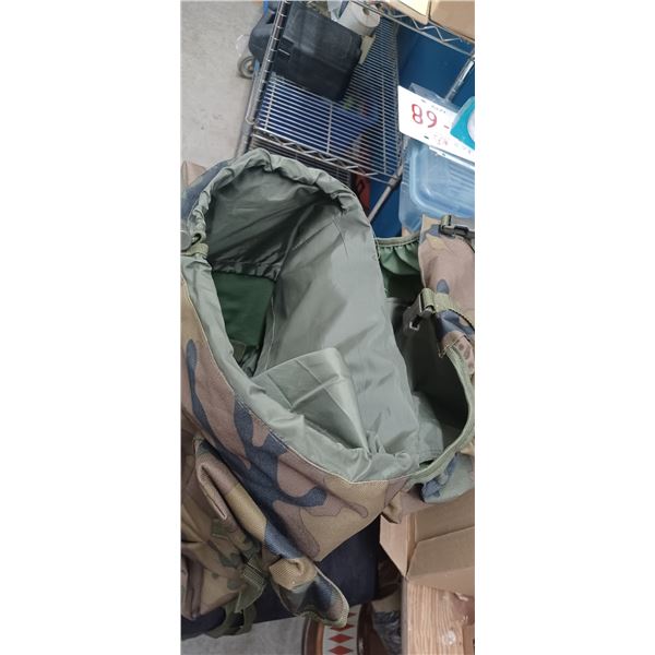 LARGE ARMY BACK PACK