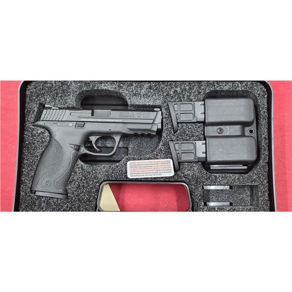 SMITH AND WESSON M&P9 9MM - 4 1/2" BARREL - SEMI AUTO - SN: HXX4222 - COMES WITH THREE MAGAZINES AND