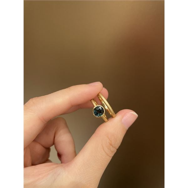 18K Gold Green Sapphire Stacking Ring