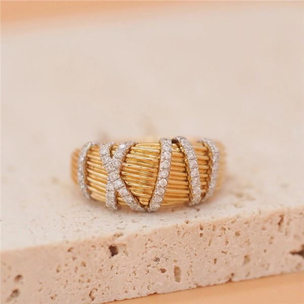 18K Gold Diamond Shooting Star Ring