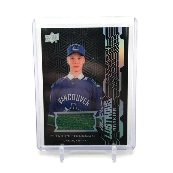 UPPER DECK BLACK LUSTROUS ELIAS PETTERSSON SIGNED TRADING CARD - UPPER DECK COA
