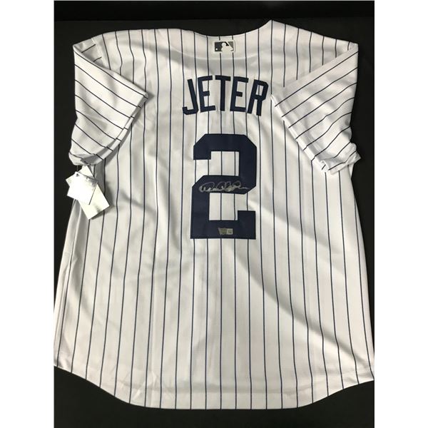DEREK JETER SIGNED NEW YORK YANKEES BASEBALL JERSEY - ACE COA