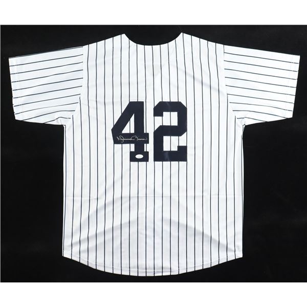 MARIANO RIVERA SIGNED New York YANKEES JERSEY - JSA COA