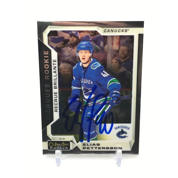 ELIAS PETTERSSON SIGNED TRADING CARD