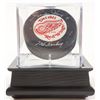 Image 1 : GORDIE HOWE SIGNED AND INSCRIBED 'MR.HOCKEY' PUCK IN PRESENTATION CASE - PSA COA
