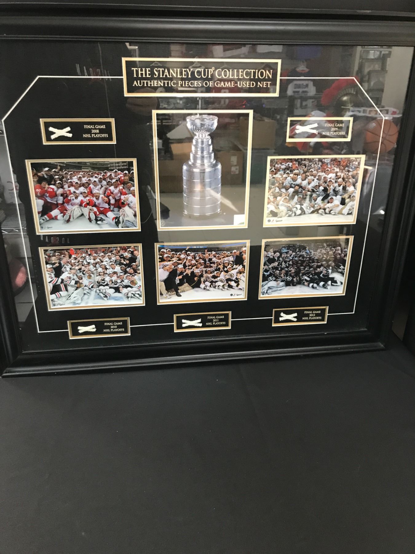 FRAMEWORTH THE STANLEY CUP COLLECTION GAME USED NET DISPLAY 30 X 26 ...