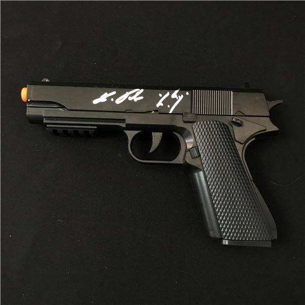 RON PEARLMAN SIGNED SONS OF ANARCHY PROP GUN (WWOC COA)