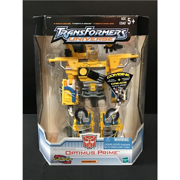 TRANSFORMERS UNIVERSE OPTIMUS PRIME ACTION FIGURE IN ORIGINAL PACKAGING