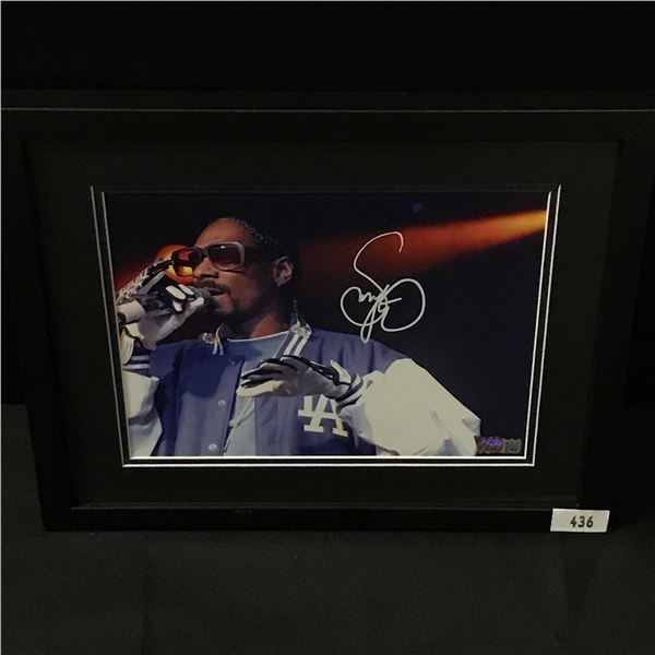 SNOOP DOG SIGNED AND FRAMED 8X10 - KB COA