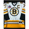 Image 4 : RAY BOURQUE SIGNED BOSTON BRUINS JERSEY WITH COA