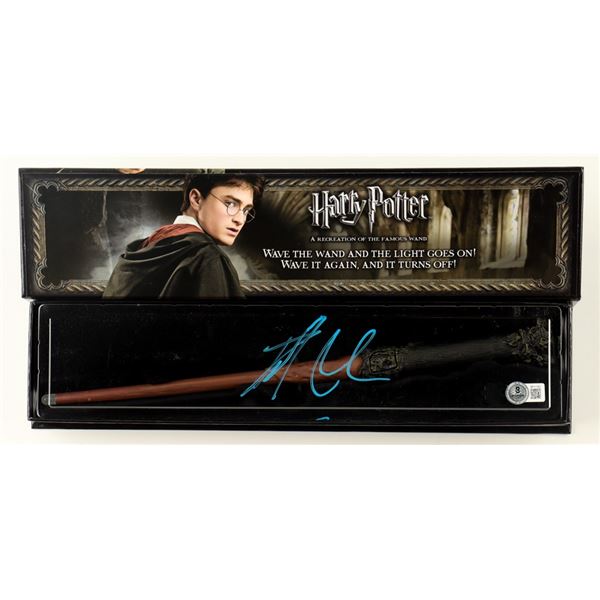 DANEL RADCLIFFE SIGNED HARRY POTTER WAND - BECKETT COA