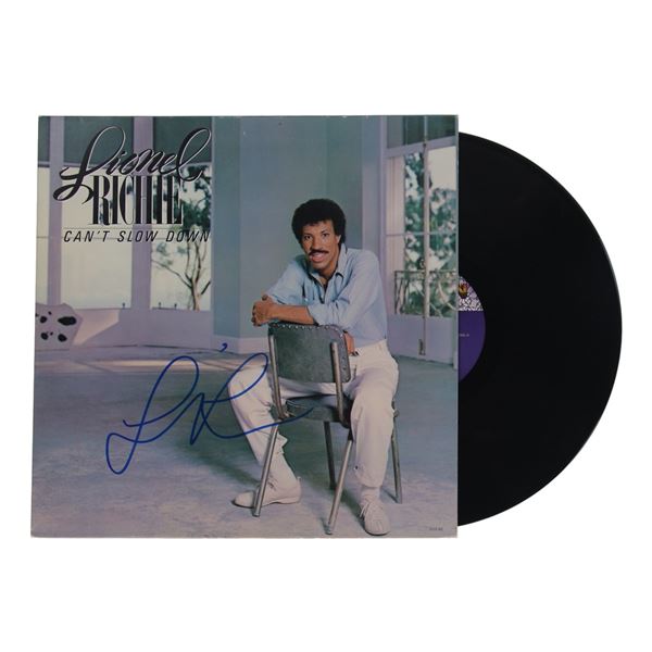 LIONEL RICHIE SIGNED RECORD SLEEVE - PSA COA