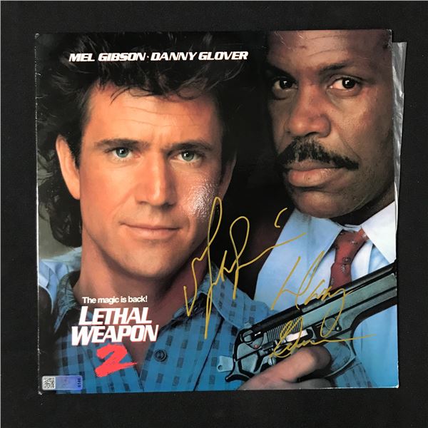 MEL GIBSON AND DANNY GLOVER SIGNED LASERDISC COVER - CELEBRITY AUTHENTICS COA