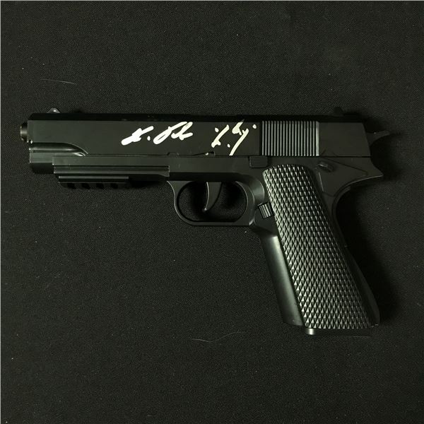 RON PEARLMAN SIGNED SONS OF ANARCHY PROP GUN (WWOC COA)