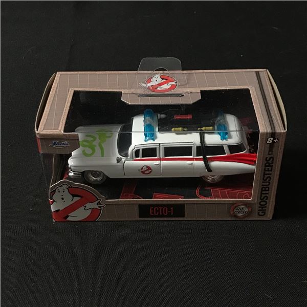 DAN AYKROYD SIGNED GHOSTBUSTERS CAR - KB COA