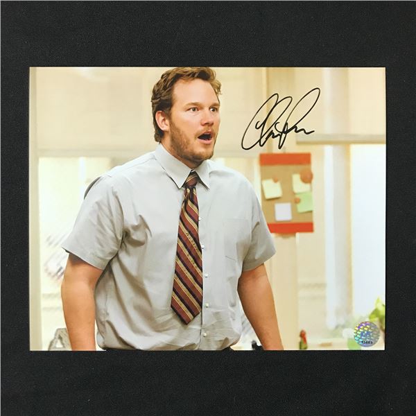 CHRIS PRATT SIGNED PARKS AND RECREATION 8X10 - KB COA