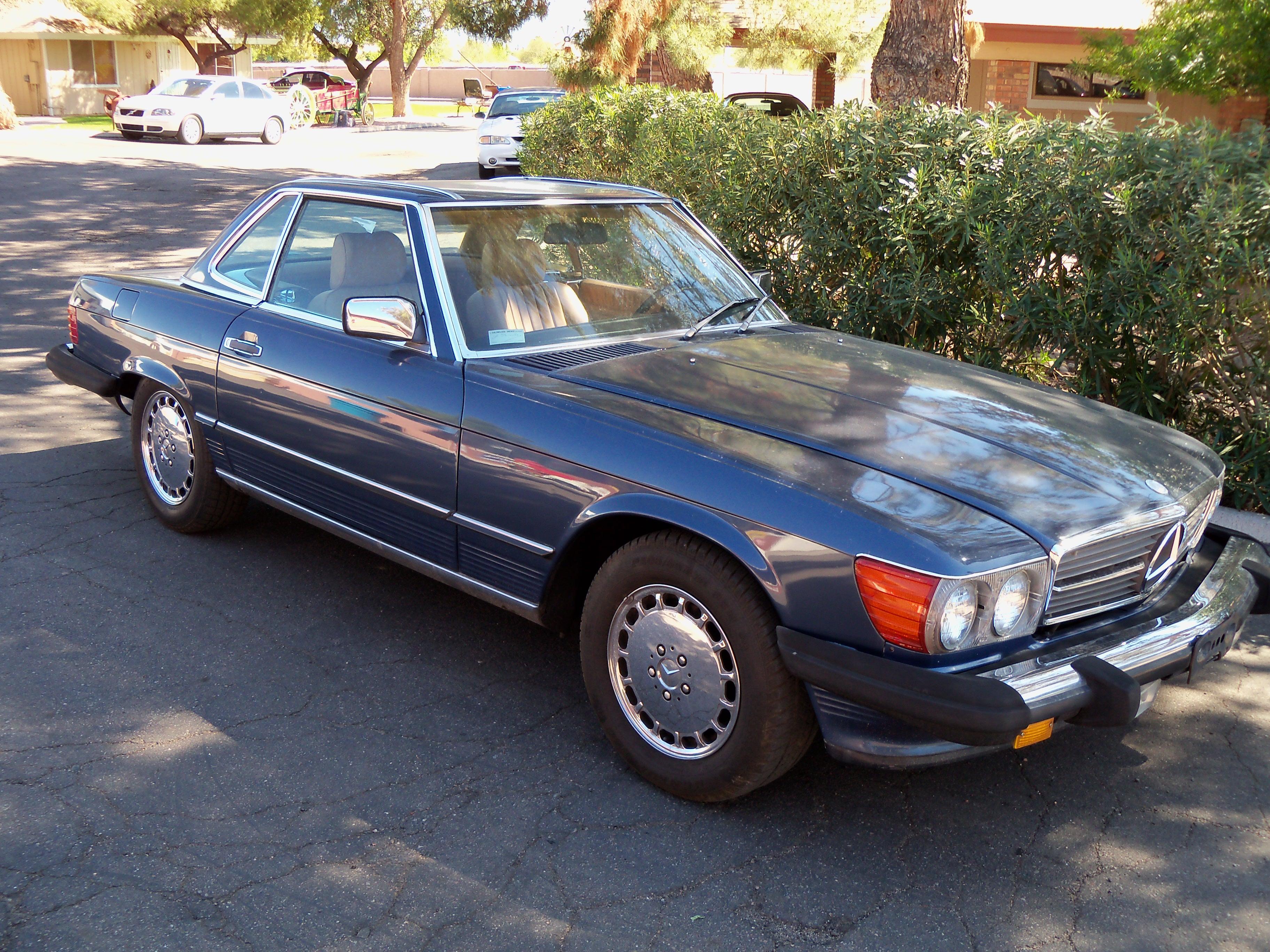 1986 MERCEDES 560 SEC 1986-mercedes-560-sec