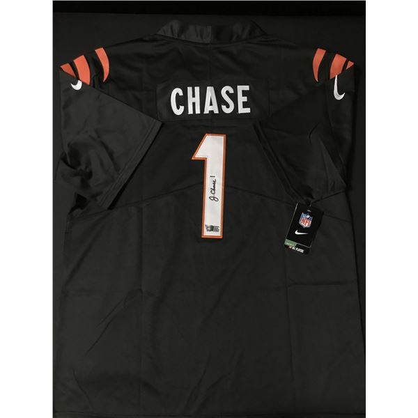 JA'MARR CHASE SIGNED CINCINATTI BENGALS JERSEY - ACE COA