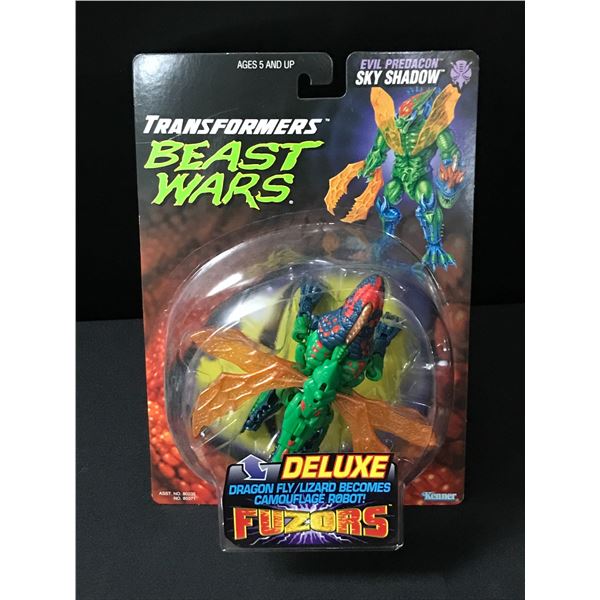 VINTAGE MINT ON CARD TRANSFORMERS BEAST WARS SKY SHADOW ACTION FIGURE.- IN ORIGINAL PACKAGING