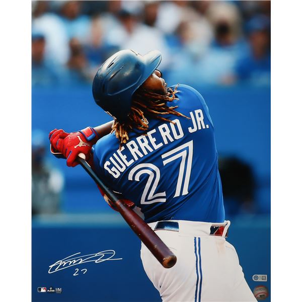 VLADIMIR GUERRERO JR SIGNED 8X10 - BECKETT COA