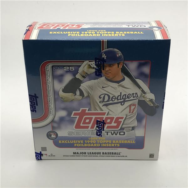 2025 TOPPS SERIES TWO SEALED TRADING CARDS BOX