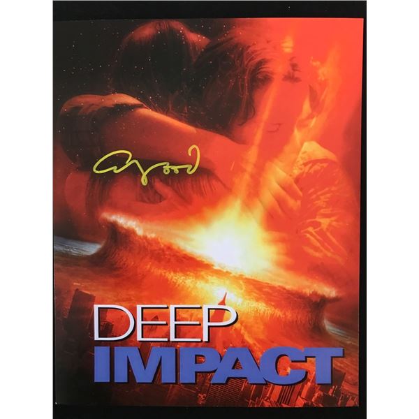 ELIJAH WOOD SIGNED DEEP IMPACT 8X10 - WWOC COA