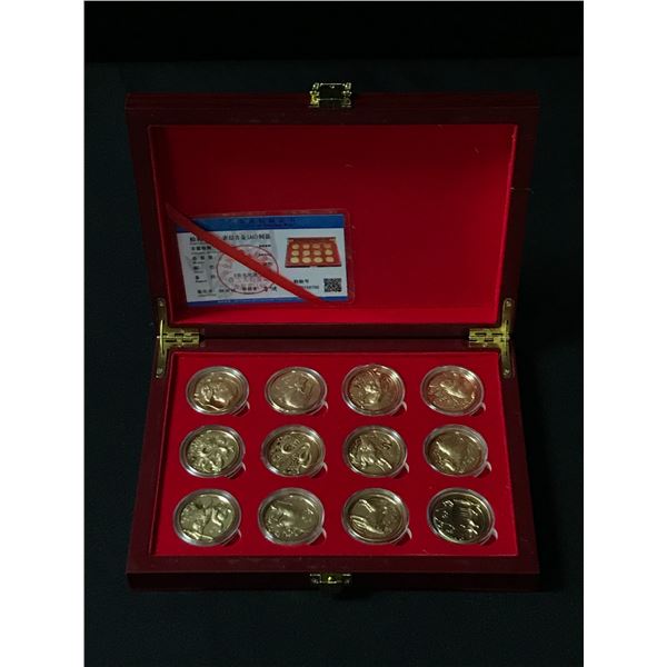 YEAR OF THE DRAGON UNCIRCULATED COIN SET