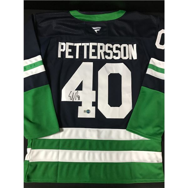 ELIAS PETTERSSON SIGNED VANCOUVER CANUCKS HOCKEY JERSEY - WWOC COA